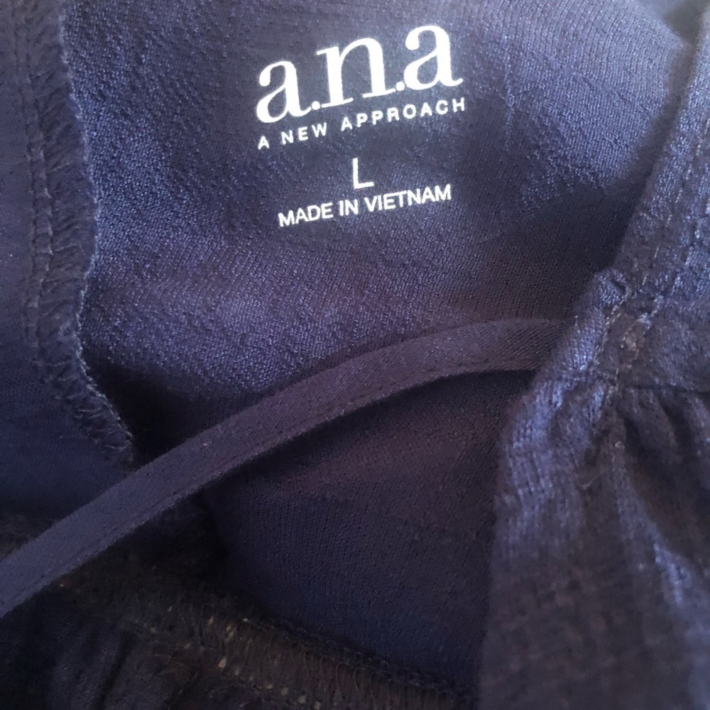 NWT a.n.a Blue Faux Wrap Dolman Sleeve Top Blouse-Size large - Picture 14 of 16